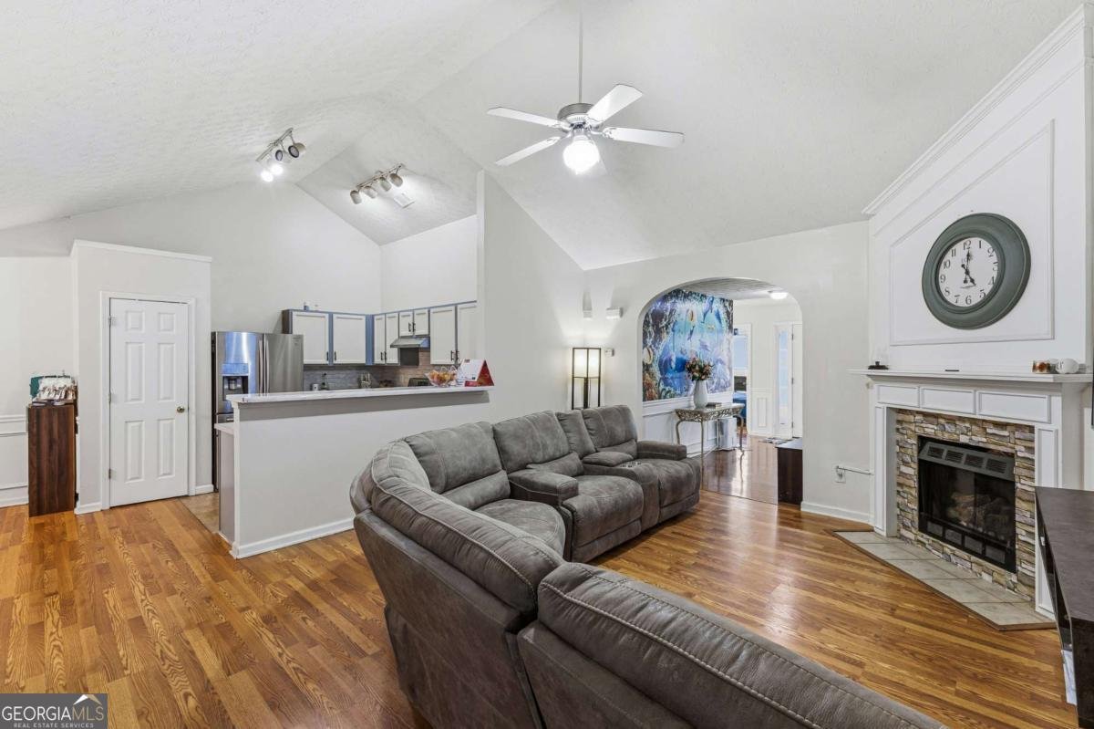 2808 Driftwood Court Conyers - Photo 6