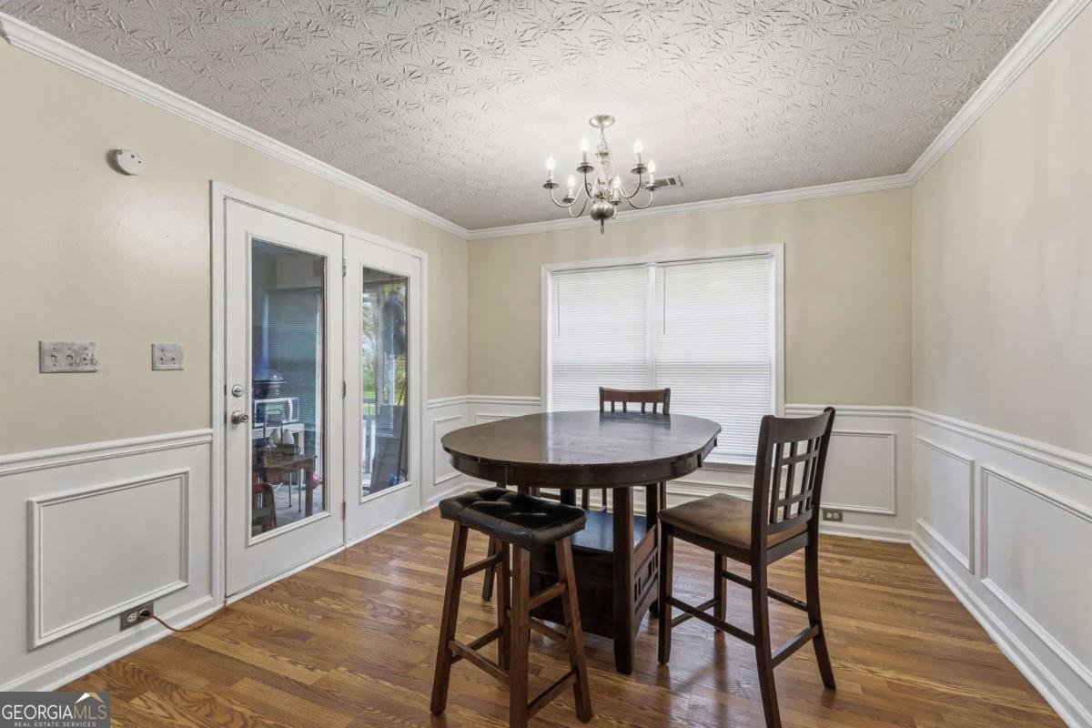 2808 Driftwood Court Conyers - Photo 9