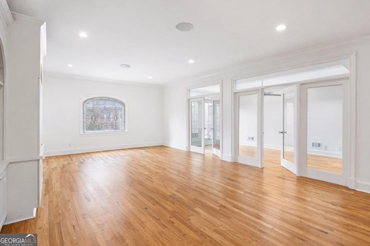 3685 Peachtree Road Atlanta - Photo 10