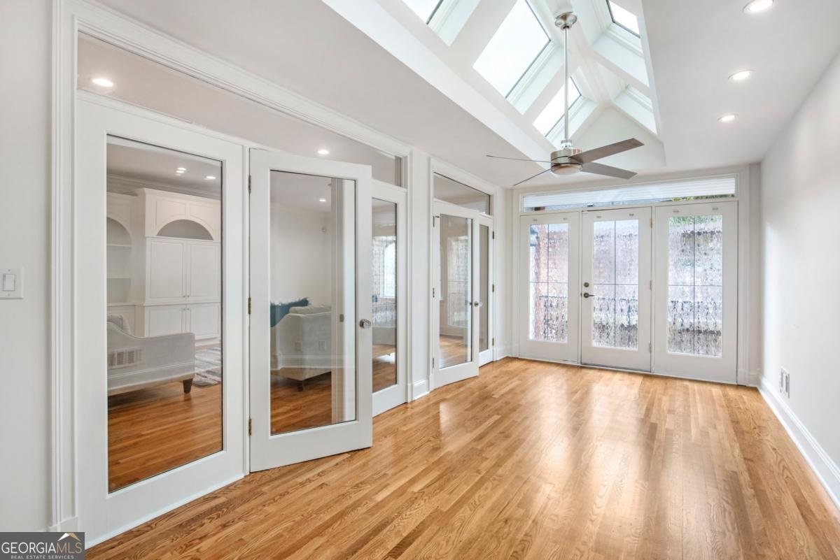 3685 Peachtree Road Atlanta - Photo 12