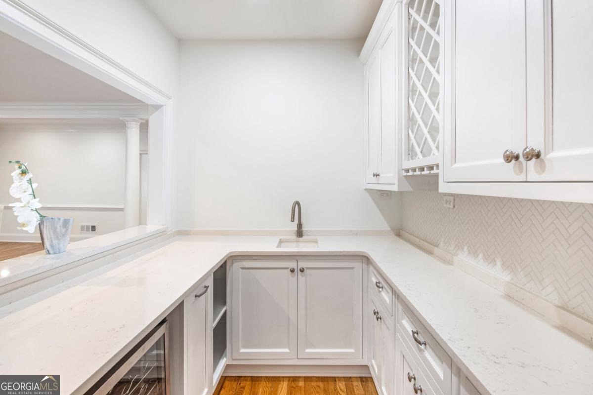 3685 Peachtree Road Atlanta - Photo 7