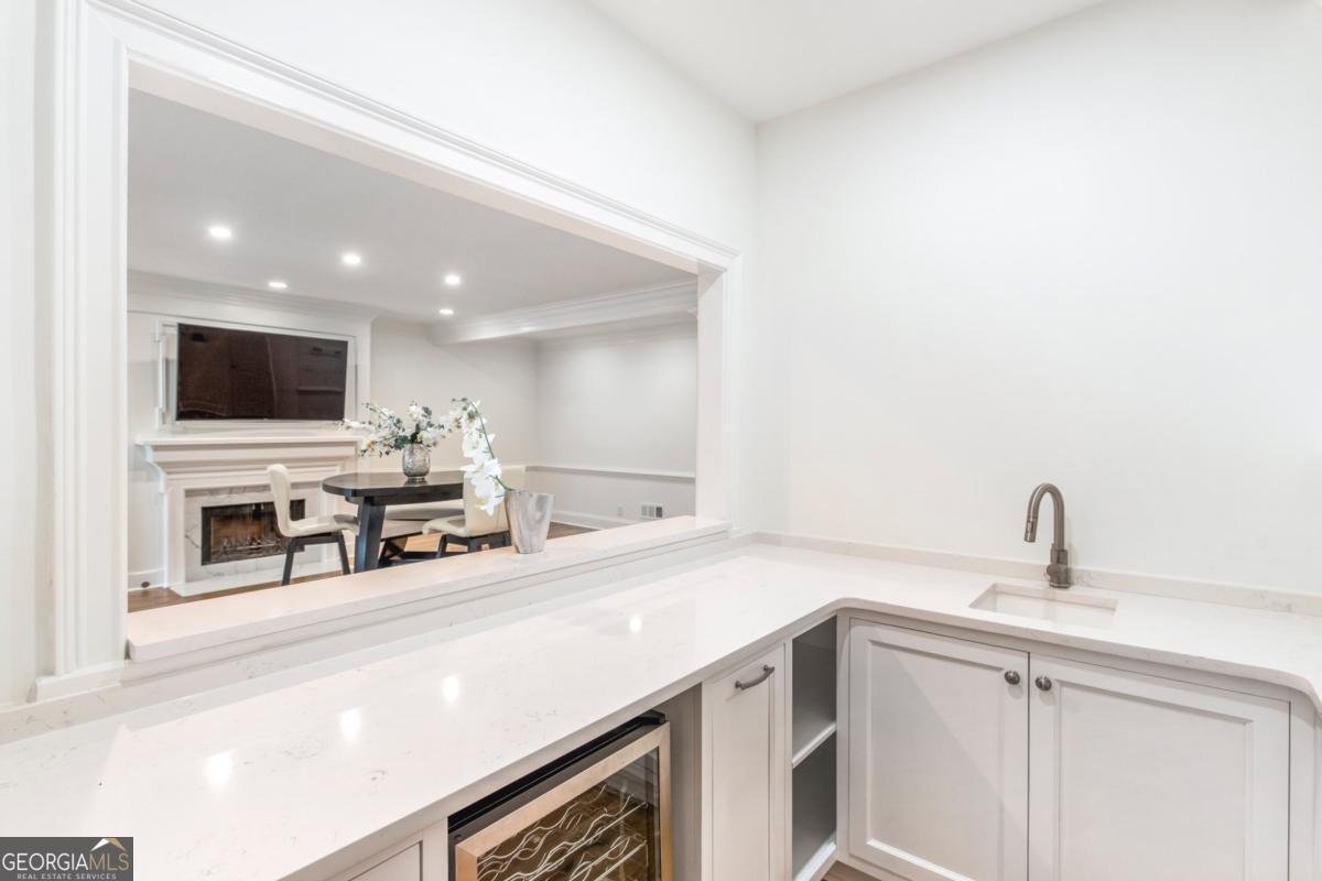 3685 Peachtree Road Atlanta - Photo 8