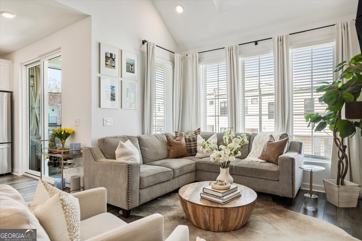 454 Burton Drive Alpharetta - Photo 10