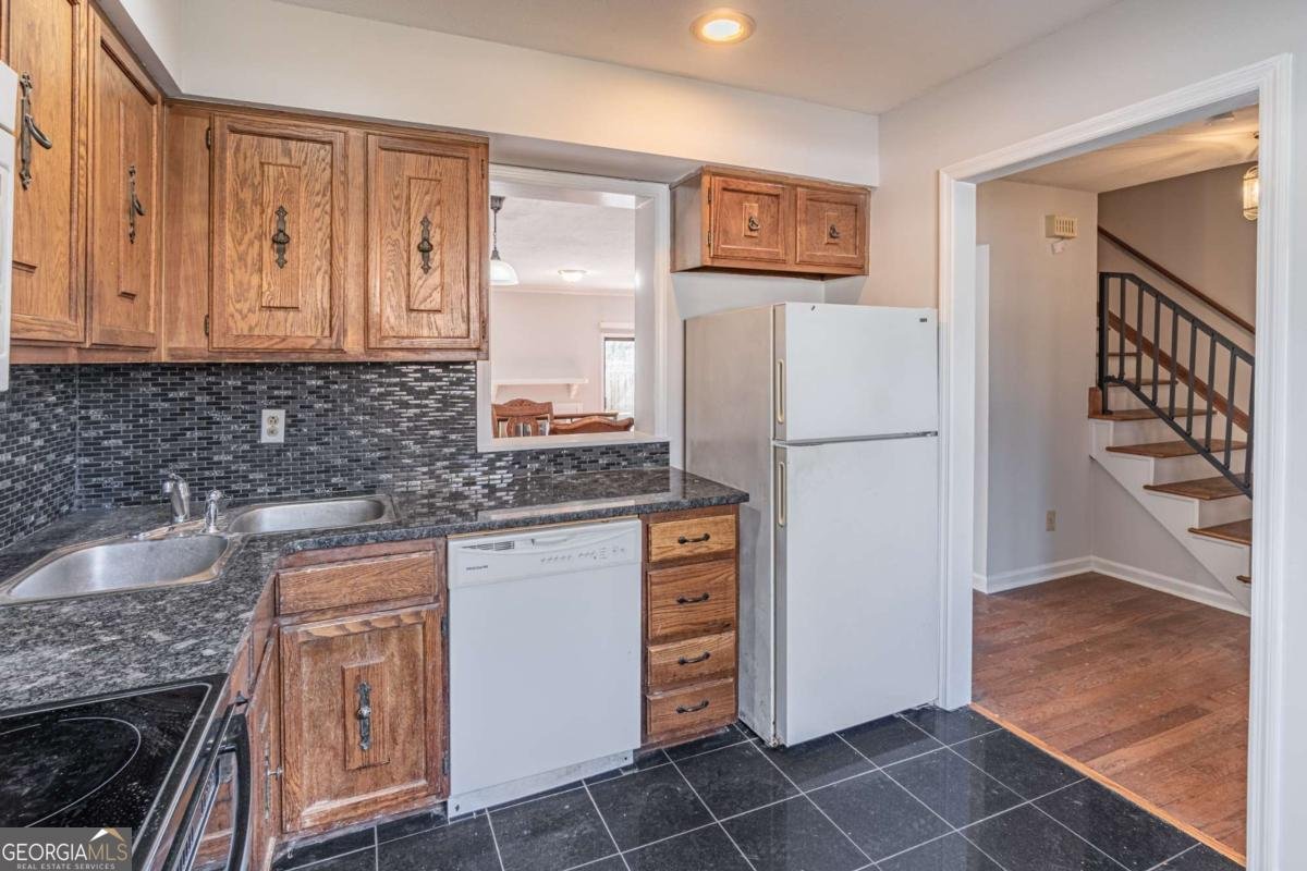 1012 Country Court Lawrenceville - Photo 21