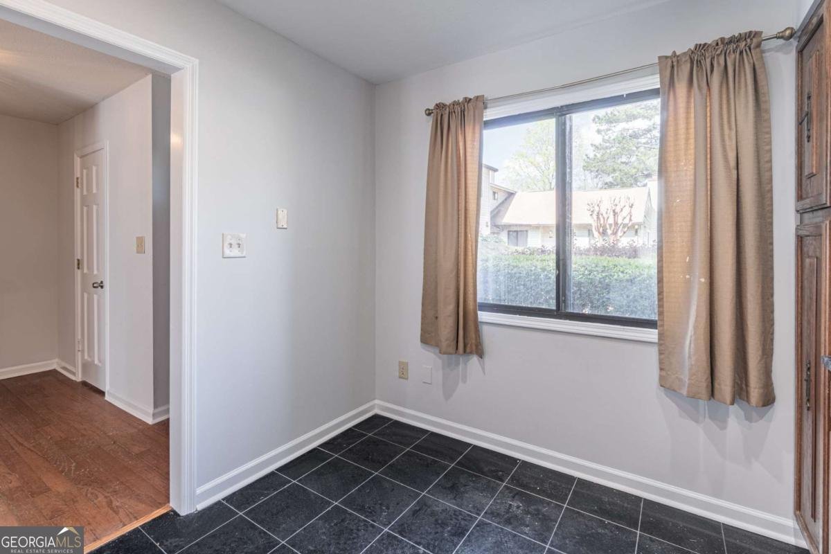 1012 Country Court Lawrenceville - Photo 24