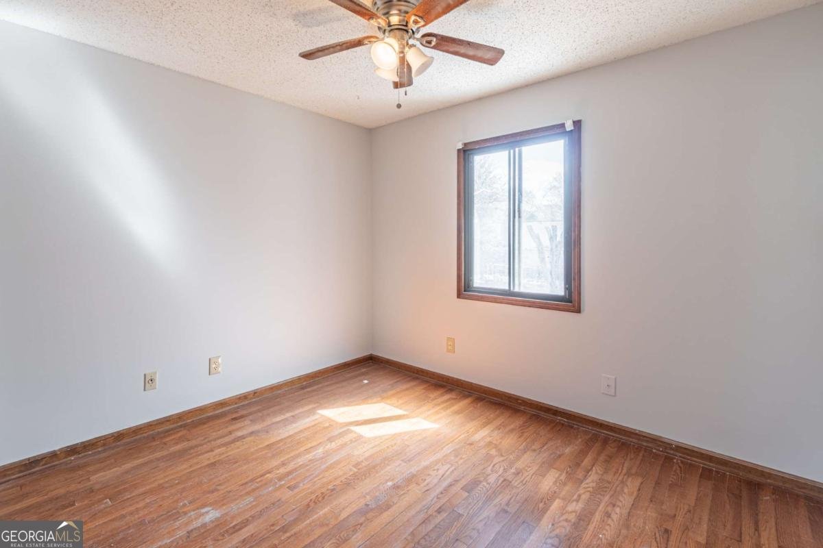 1012 Country Court Lawrenceville - Photo 34