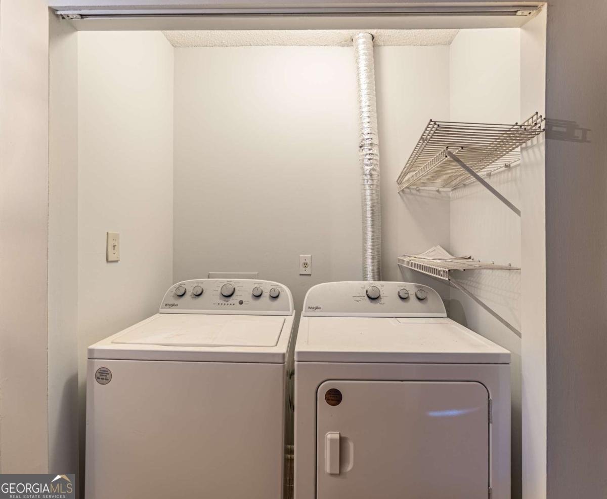 1012 Country Court Lawrenceville - Photo 37