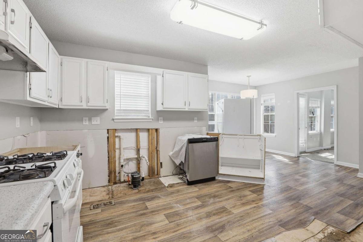 1404 Chapel Hill Lane Marietta - Photo 7