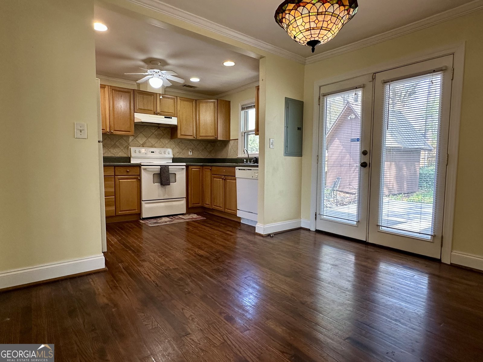 592 Scott Circle Decatur - Photo 10