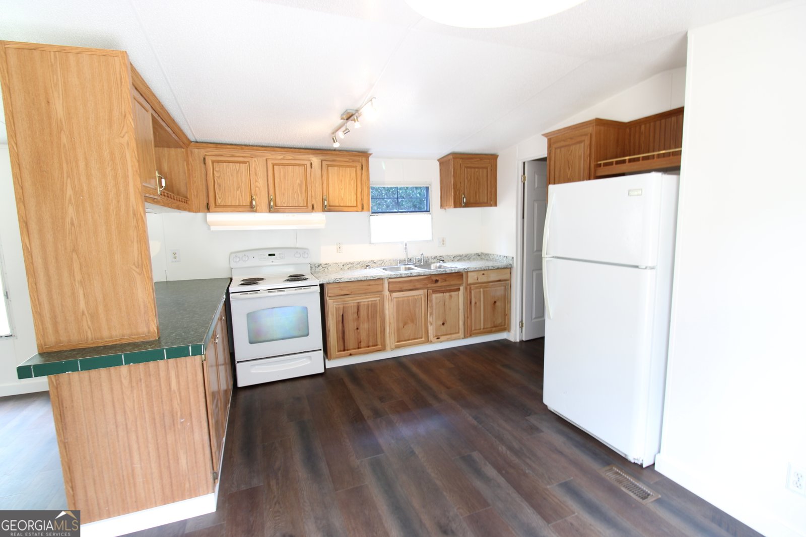 3889 Jacobs Drive Blackshear - Photo 6