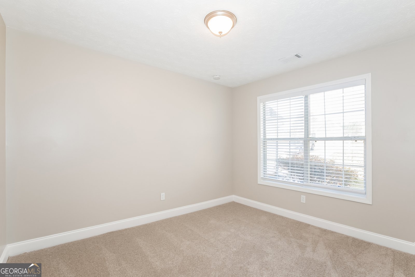 75 Greenfield Circle Covington - Photo 6