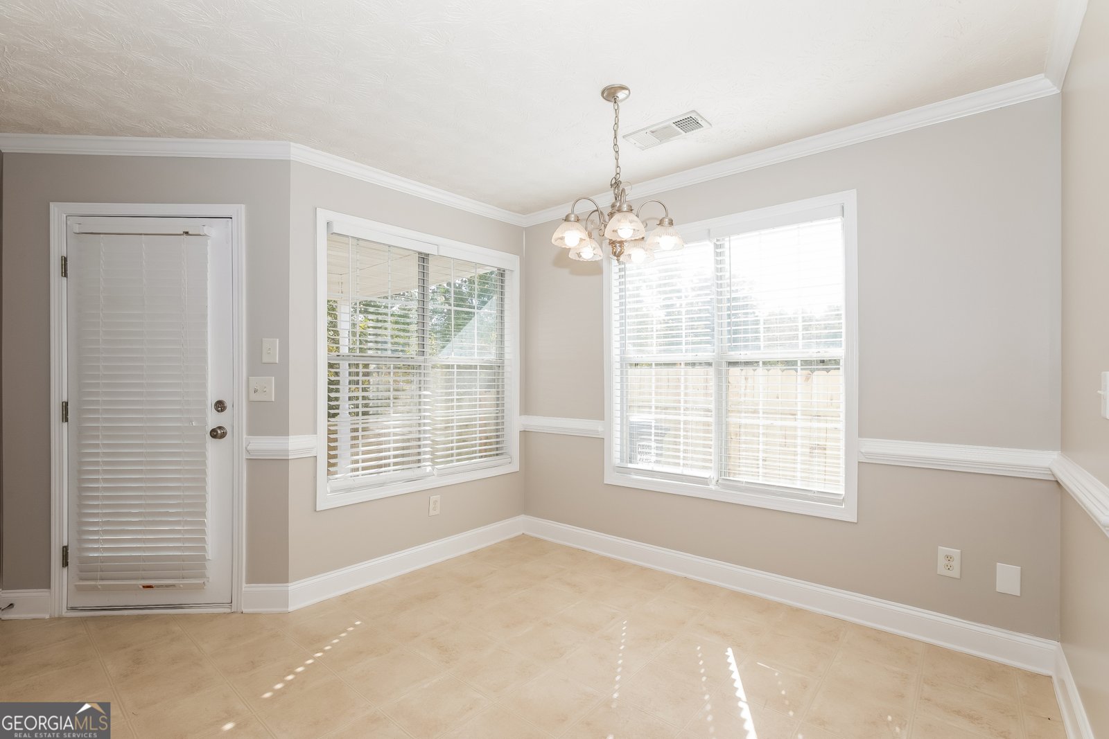 75 Greenfield Circle Covington - Photo 9