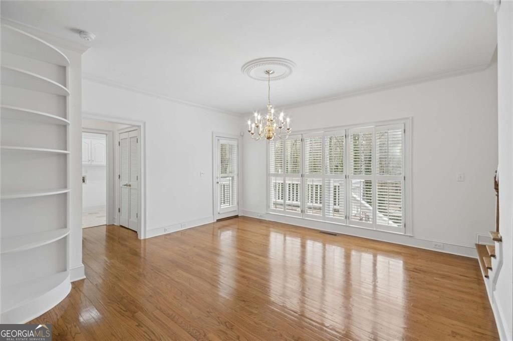 8500 Valemont Drive Sandy Springs - Photo 16