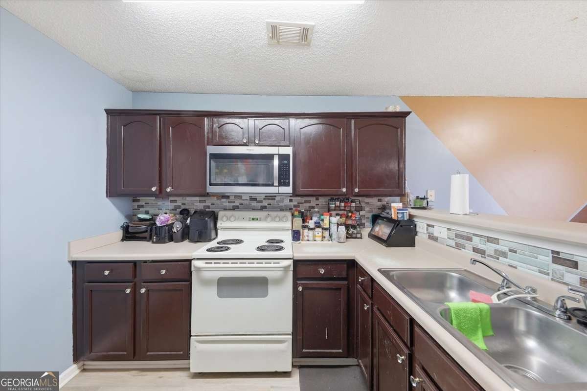 7222 Alicias Way Morrow - Photo 13