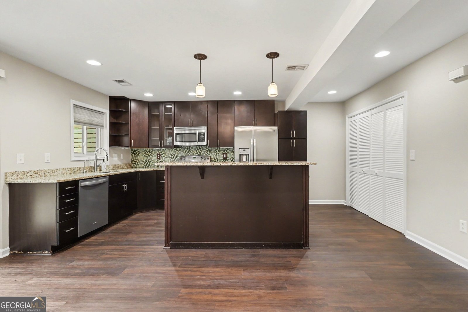 1105 Riverbend Club Drive Atlanta - Photo 13