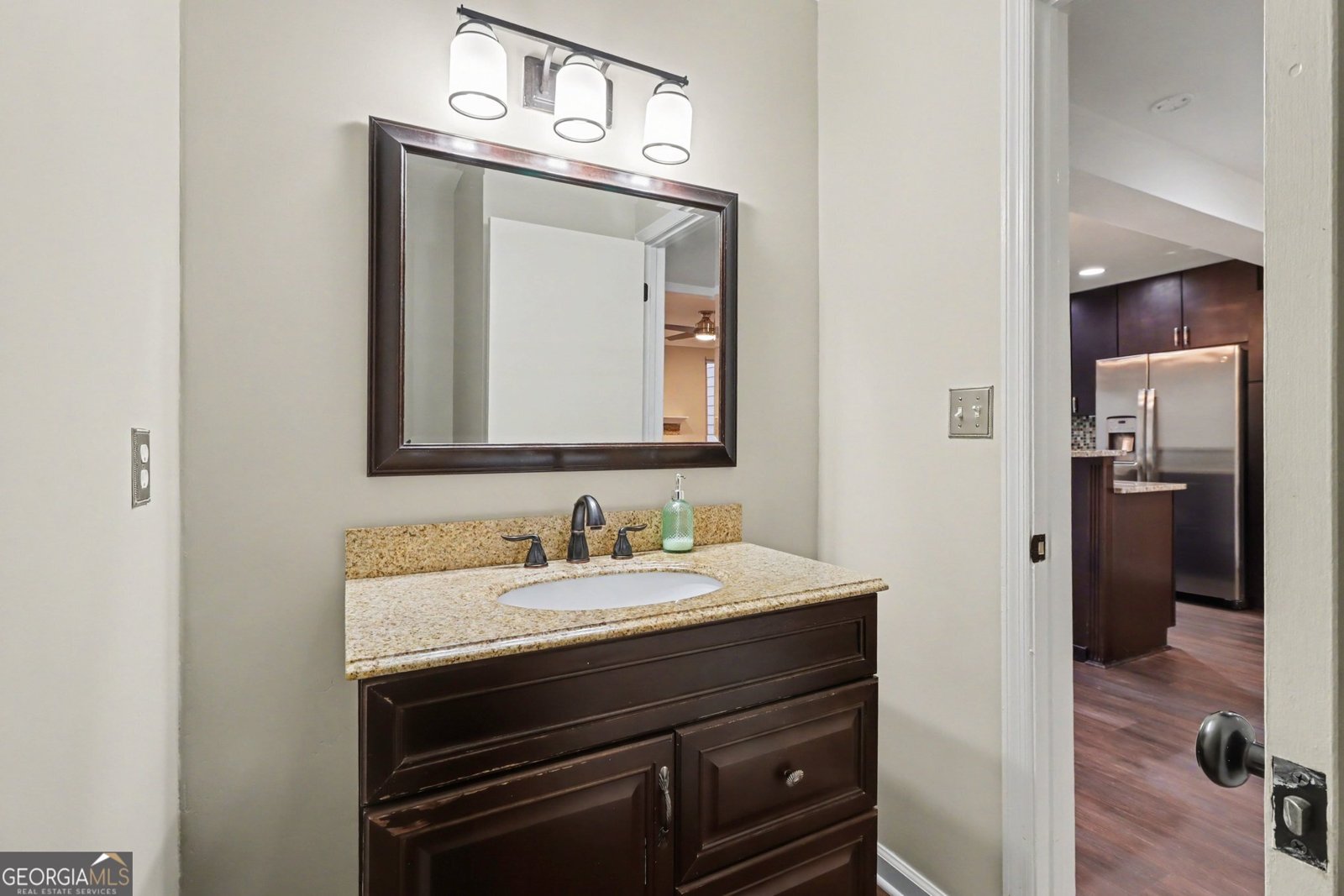 1105 Riverbend Club Drive Atlanta - Photo 19