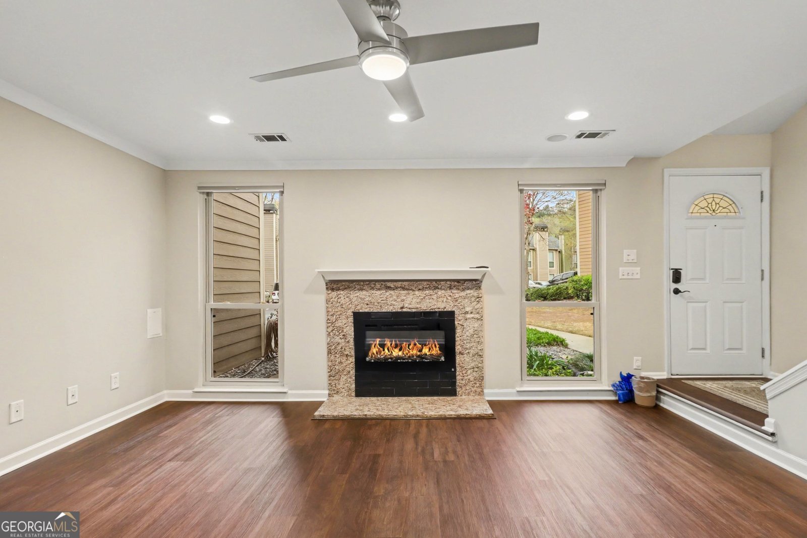 1105 Riverbend Club Drive Atlanta - Photo 9