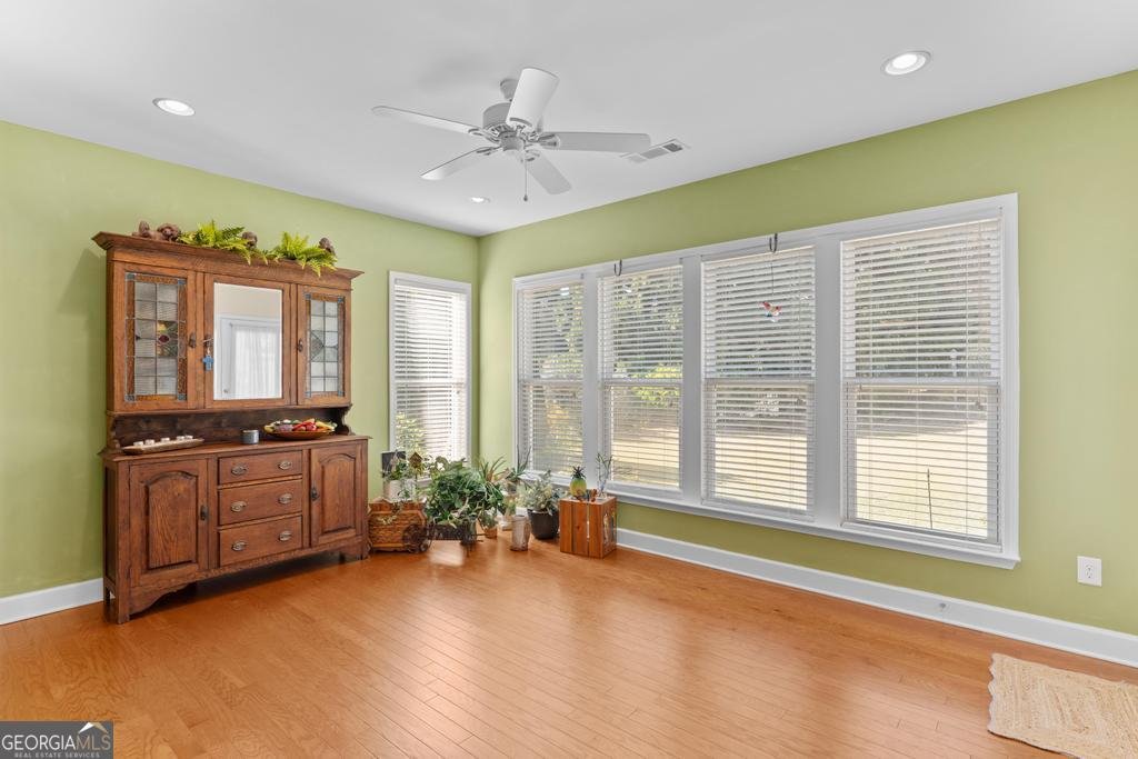 229 Begonia Court Griffin - Photo 24