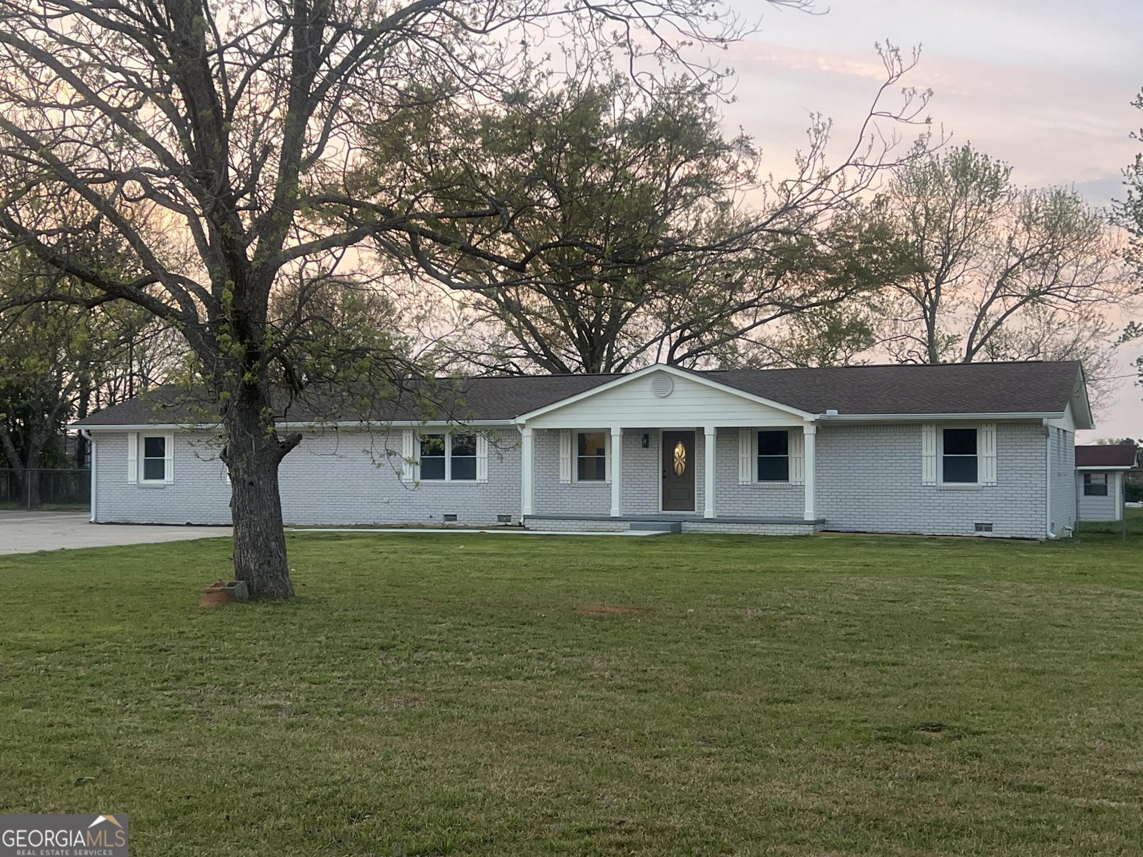 175 Moss Drive McDonough - Photo 1