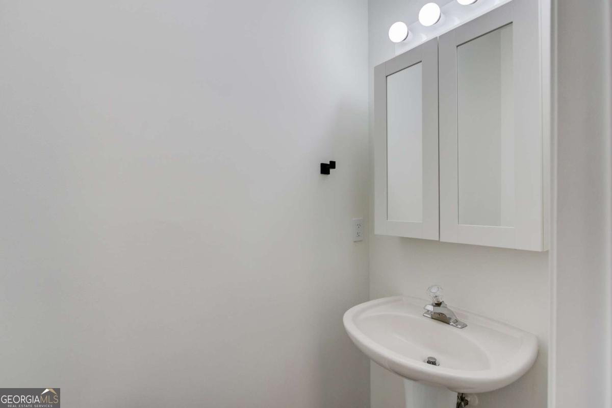 3340 Hidden Cove Circle Peachtree Corners - Photo 12