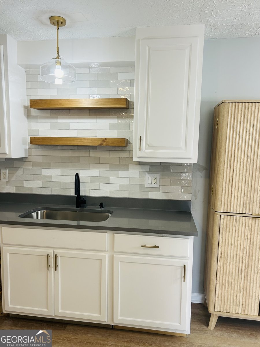 8908 Thomas Road Jonesboro - Photo 12