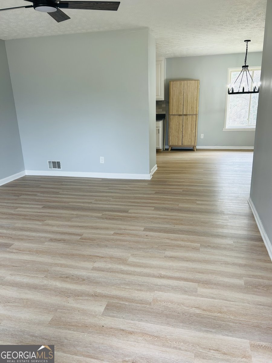 8908 Thomas Road Jonesboro - Photo 9