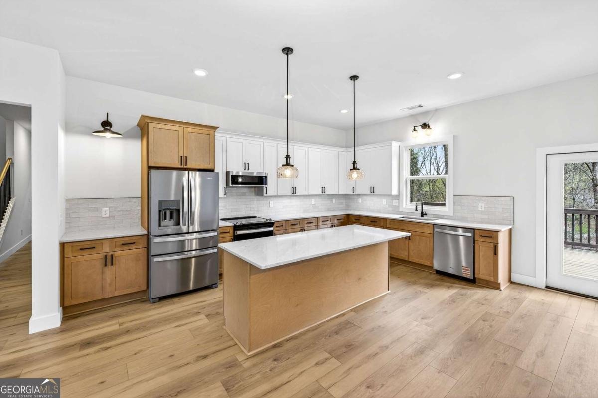 6220 Eagle Court Gainesville - Photo 9