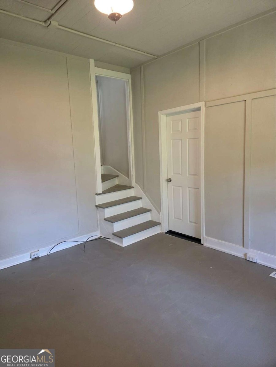 219 Grove Avenue Lindale - Photo 7