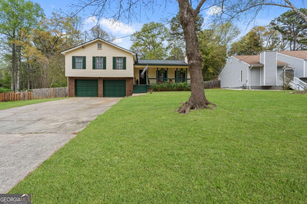 6741 Fairway Ridge Drive Douglasville - Photo 1