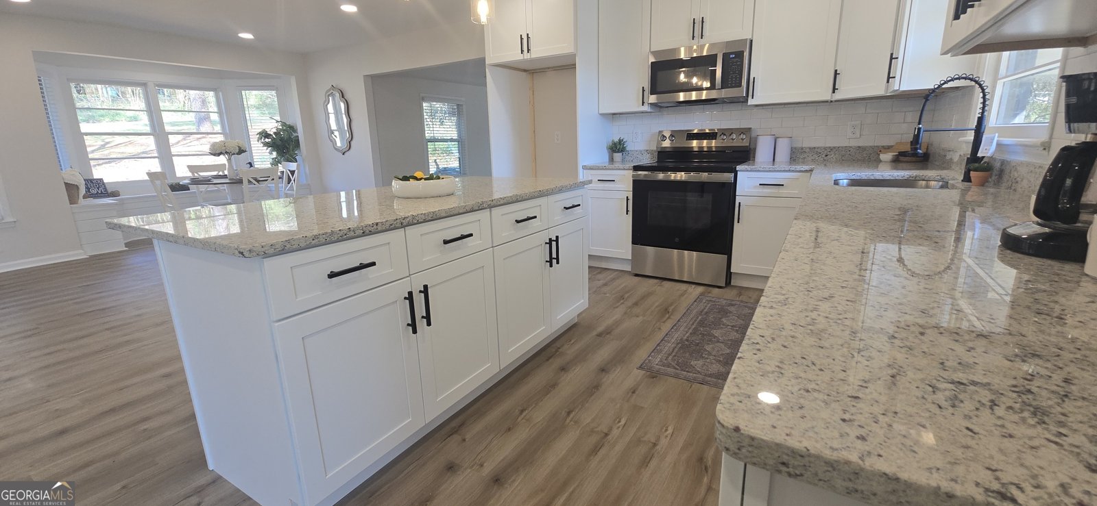 2541 Winding Lake Trail Conyers - Photo 17