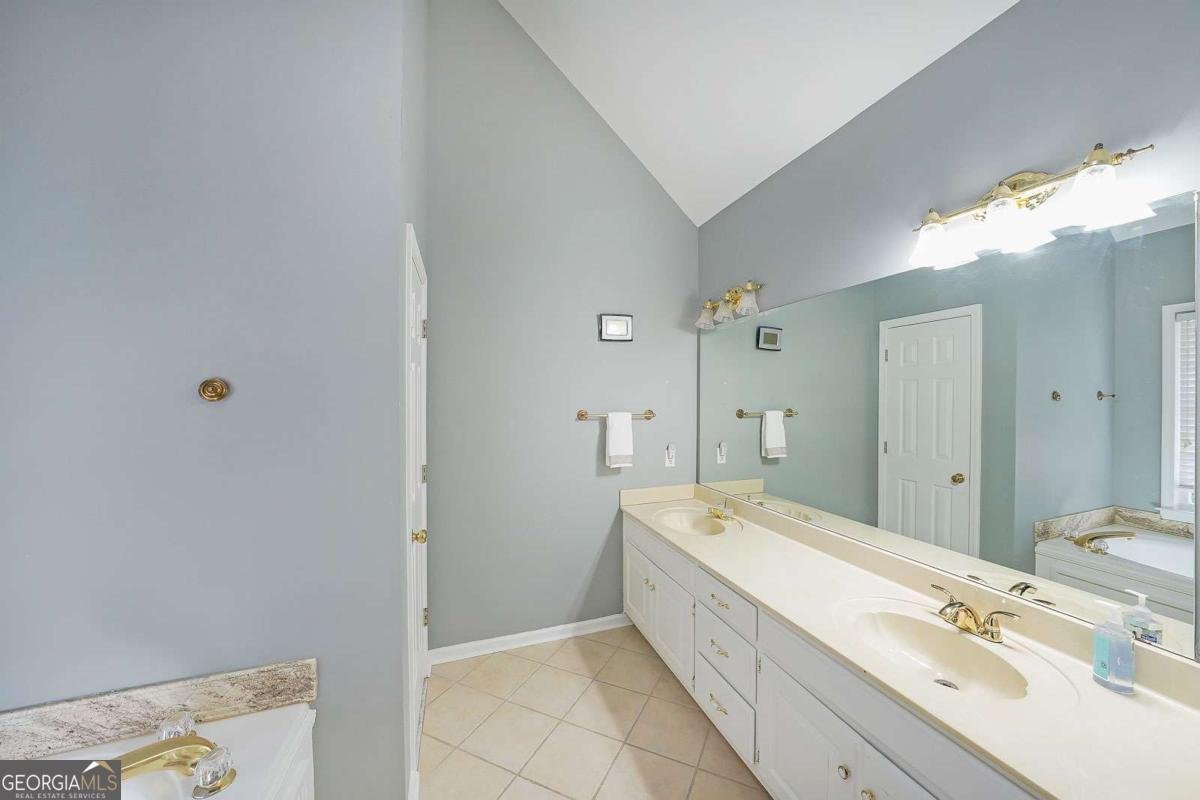 1381 Providence Drive Lawrenceville - Photo 24