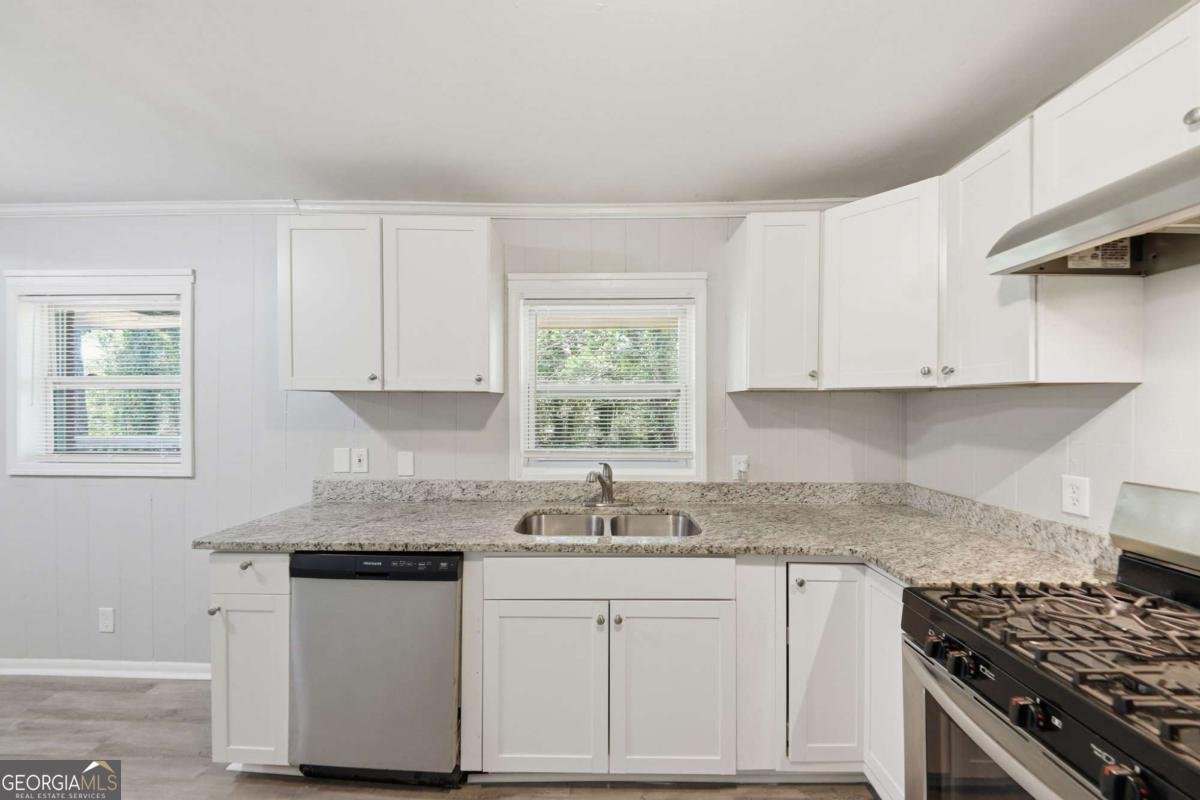 1939 Shepherd Circle Atlanta - Photo 14