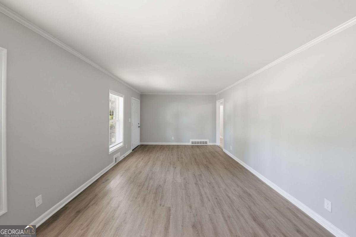 1939 Shepherd Circle Atlanta - Photo 9