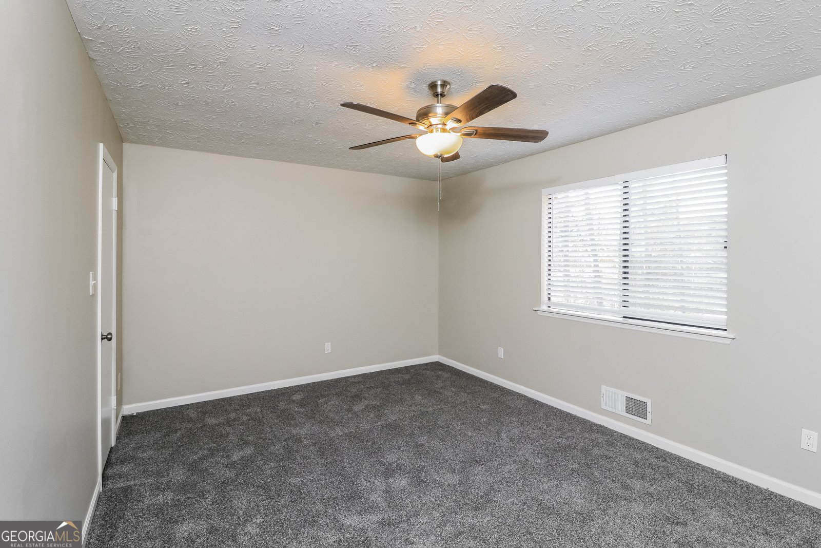 4933 Brookside Way Duluth - Photo 8