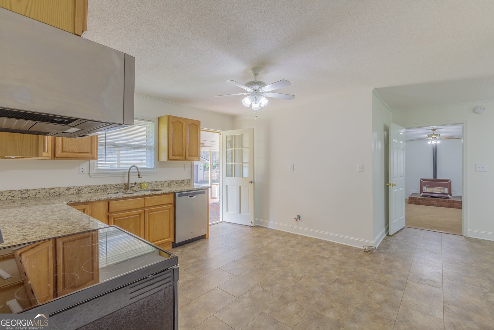 177 Reed Road Lafayette - Photo 8