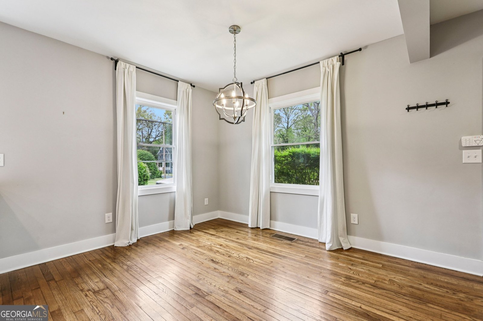 2491 White Oak Drive Decatur - Photo 9