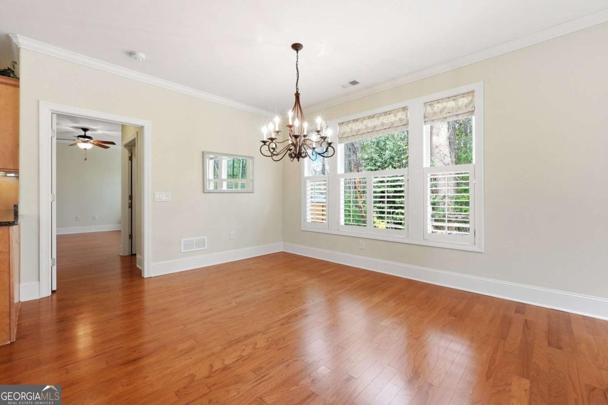 235 Somerset Circle Woodstock - Photo 14