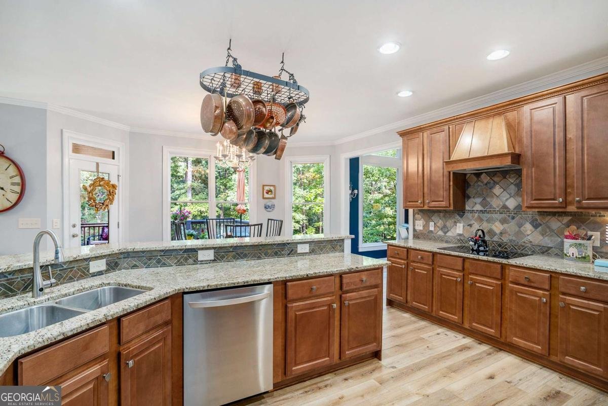 128 Brookfield Court White - Photo 6