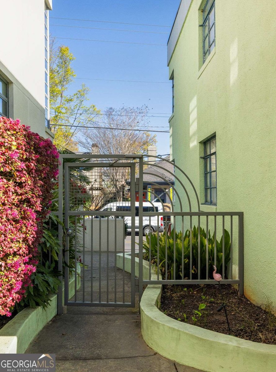 589 Auburn Avenue Atlanta - Photo 21