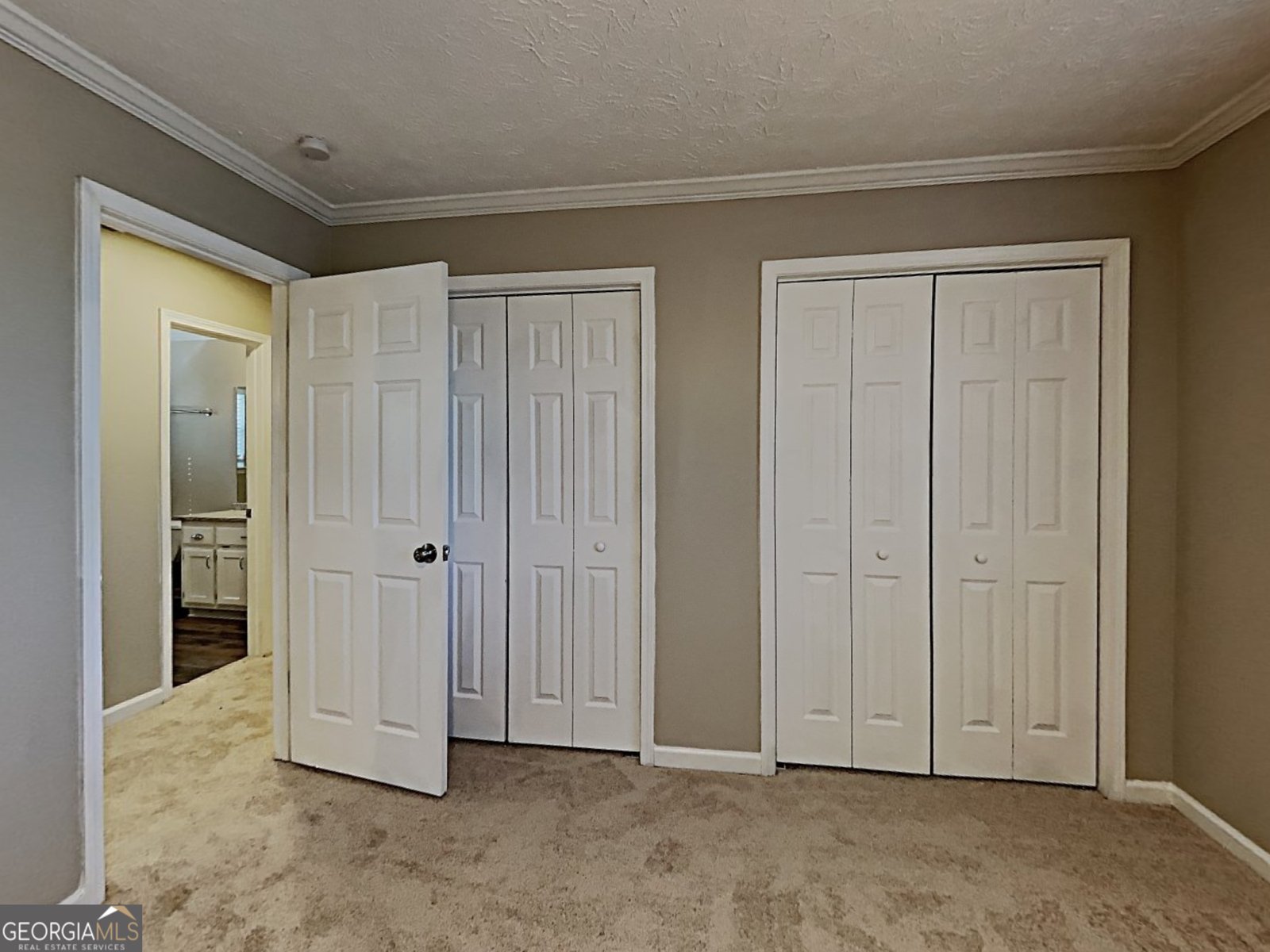 5665 Lakeview Court Gainesville - Photo 18