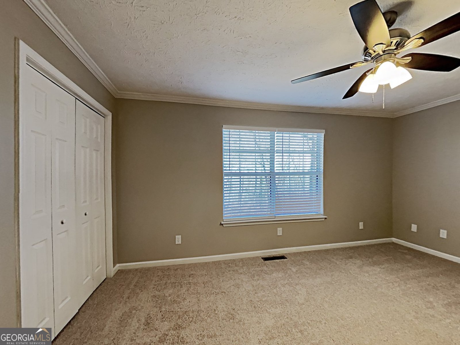 5665 Lakeview Court Gainesville - Photo 19
