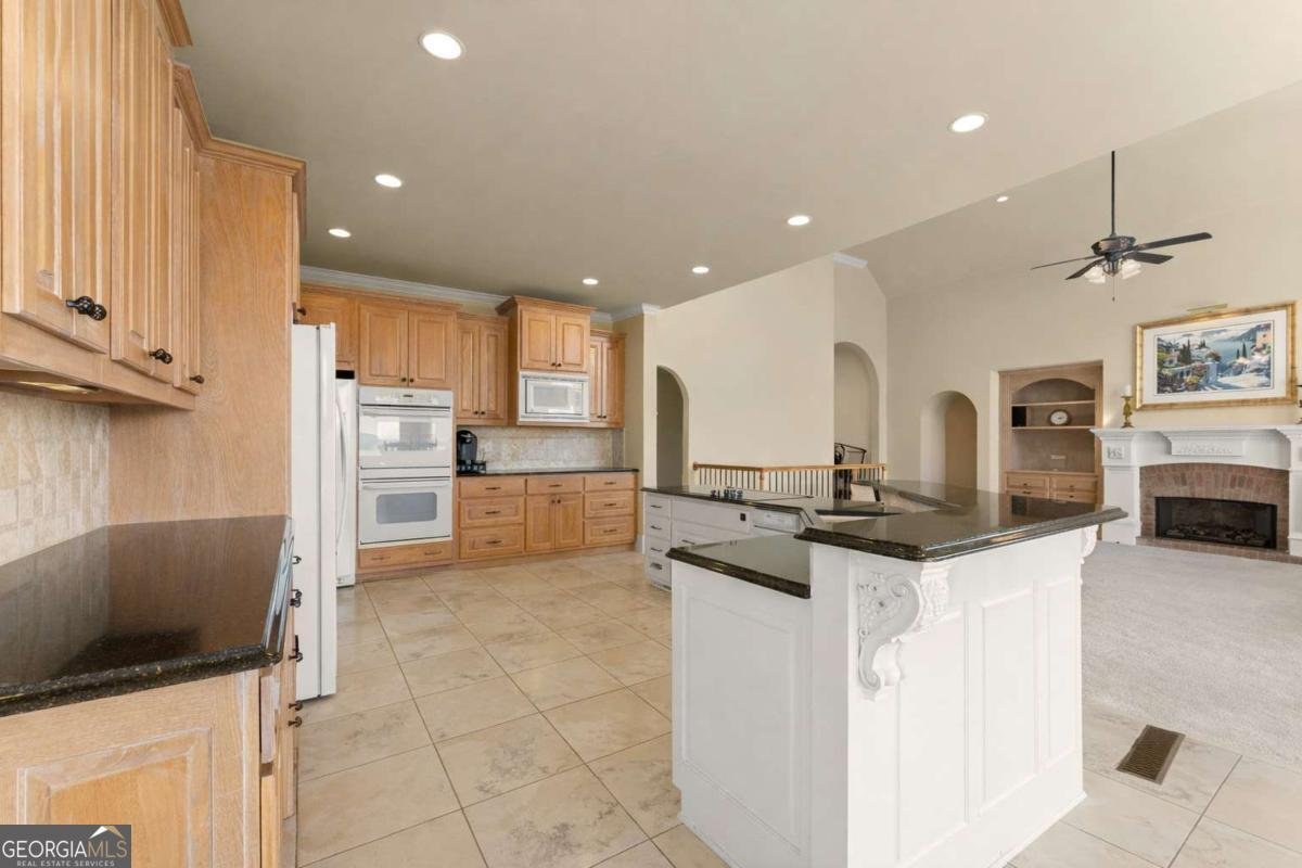 3518 Lake Breeze Lane Gainesville - Photo 13