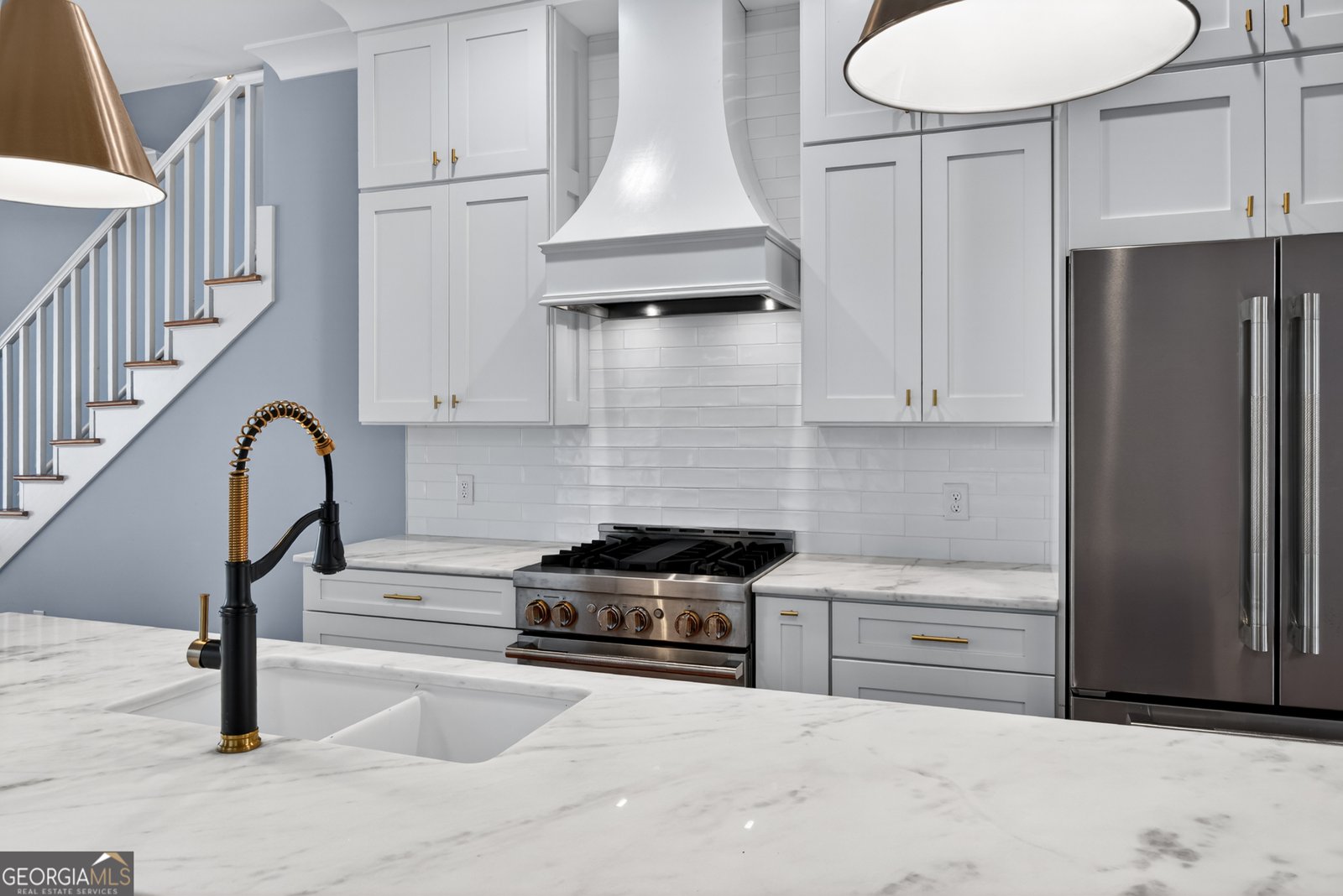 551 Gwinnett Street Savannah - Photo 8