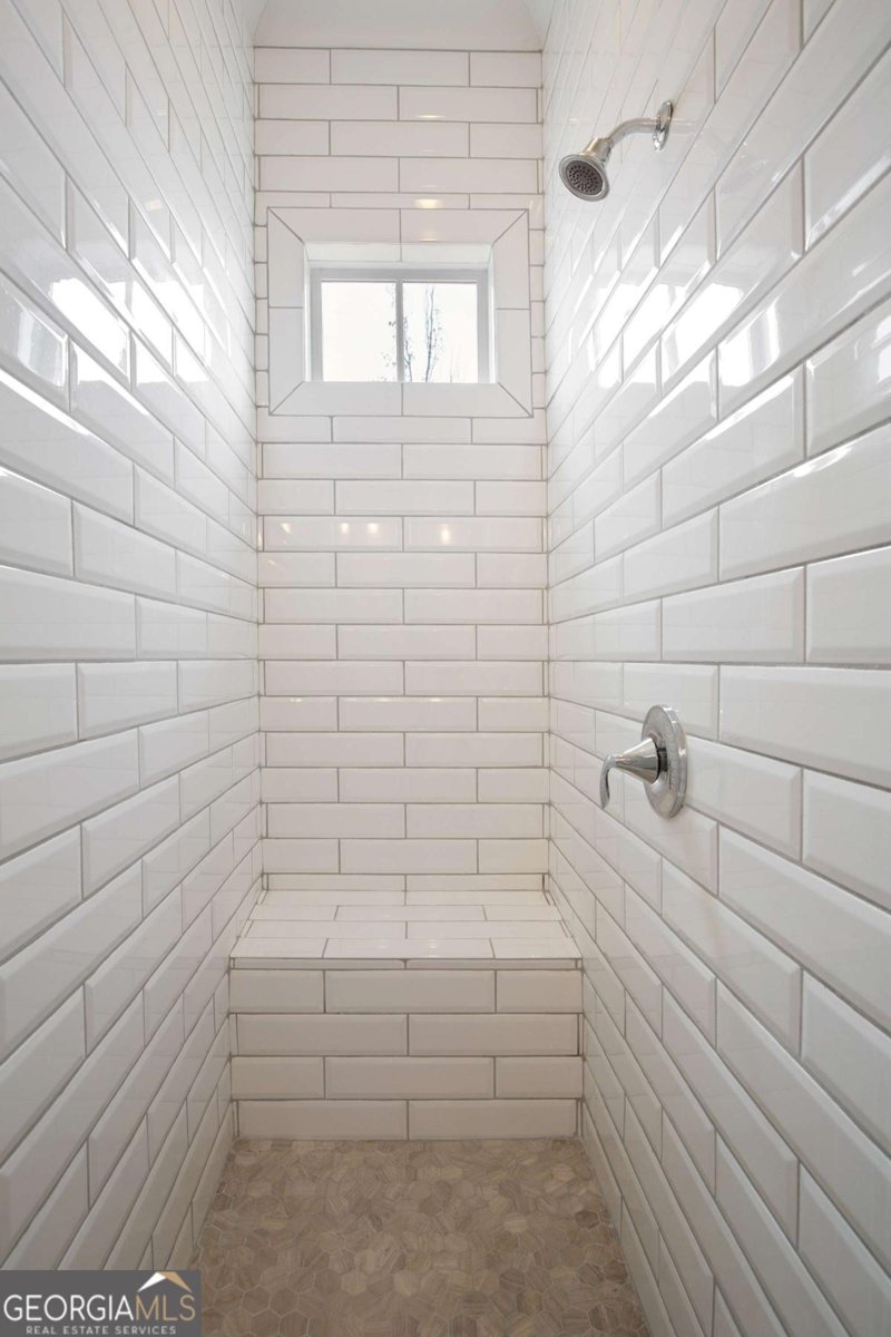 125 Rowan Avenue Alpharetta - Photo 6