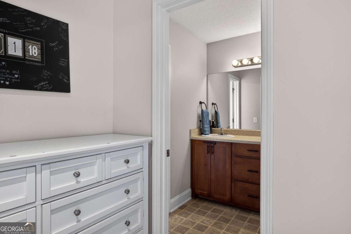 219 Cyane Lane Guyton - Photo 24