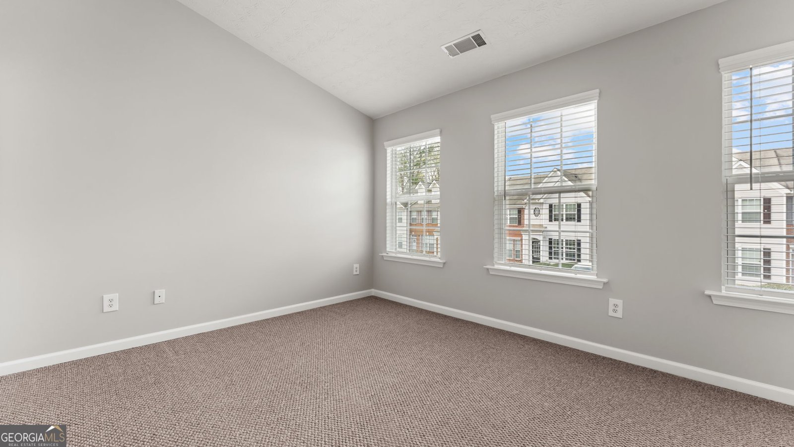 2743 Heathrow Drive Lawrenceville - Photo 19