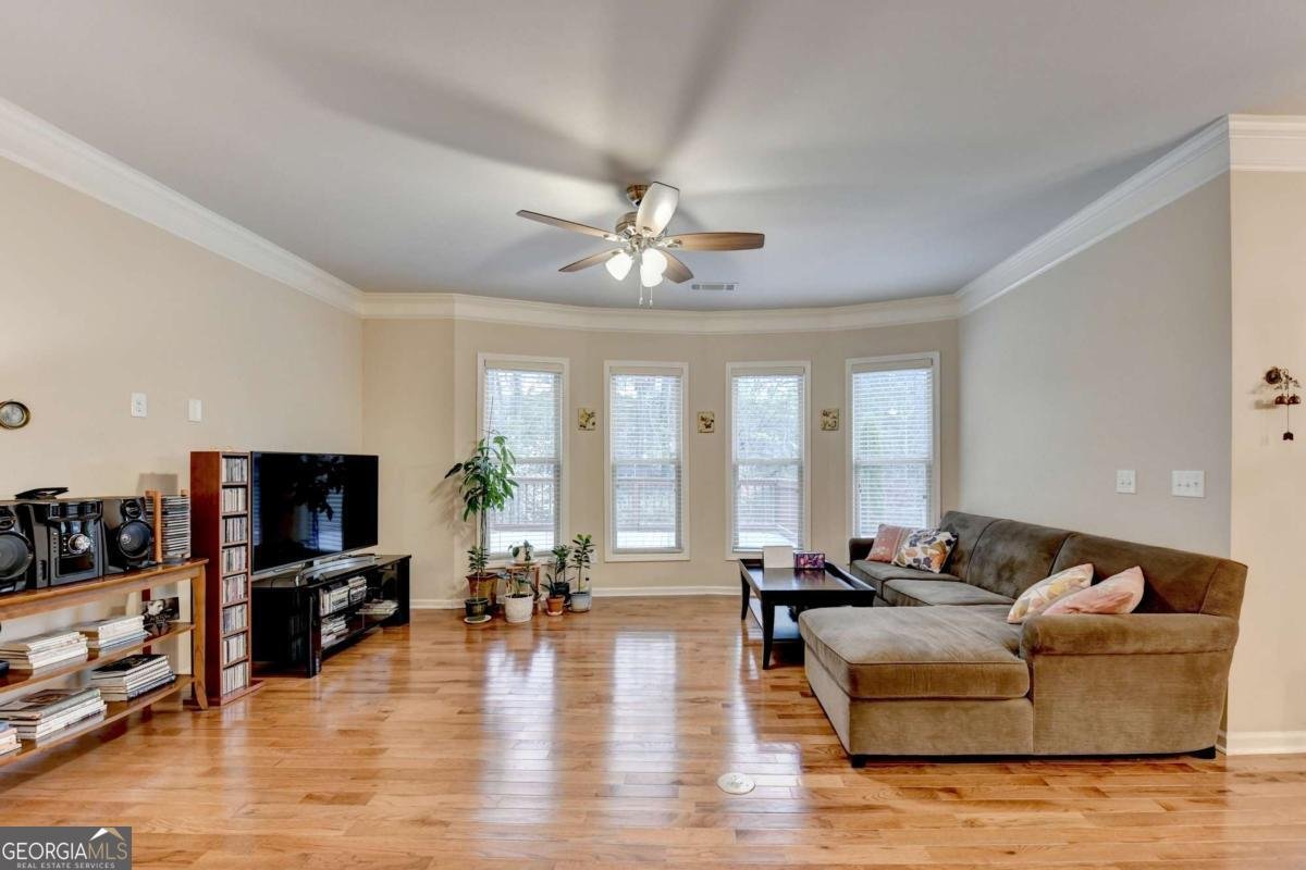 2455 Matlin Way Buford - Photo 11