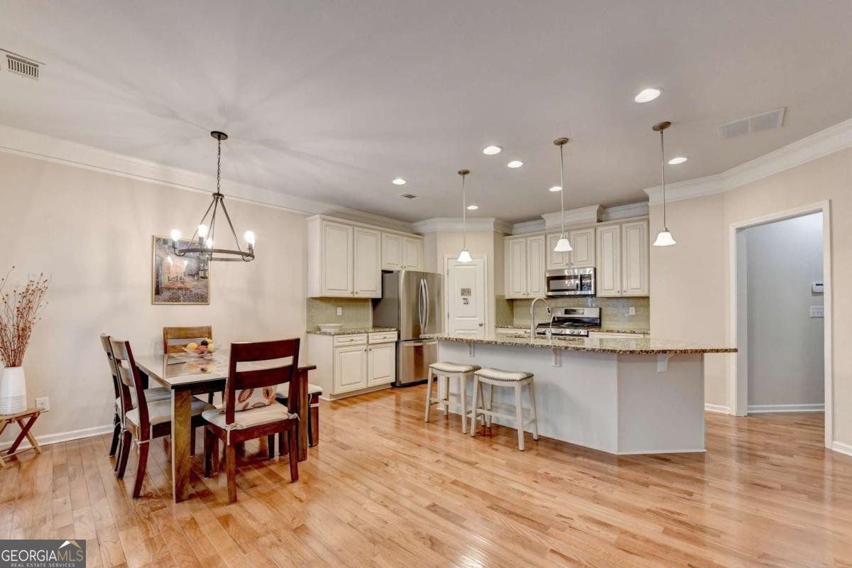 2455 Matlin Way Buford - Photo 18