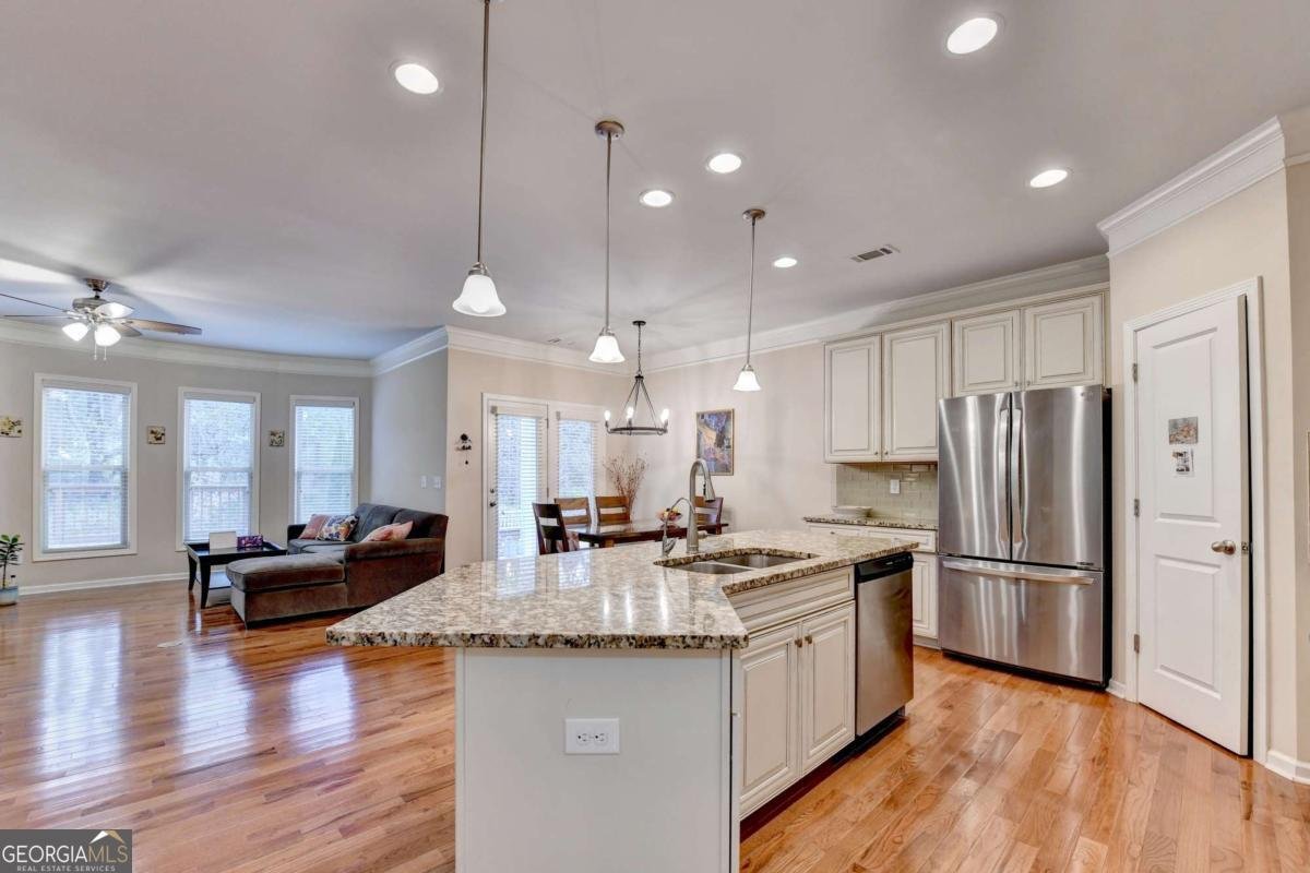 2455 Matlin Way Buford - Photo 24