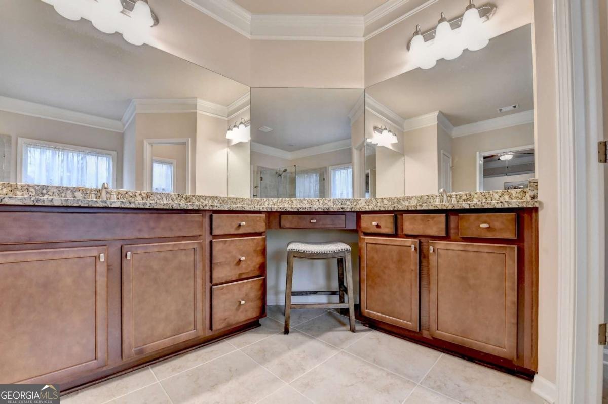 2455 Matlin Way Buford - Photo 43